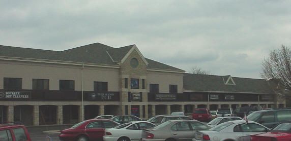 Tremont Shopping Center: Tremont Center, Columbus, OH 43221